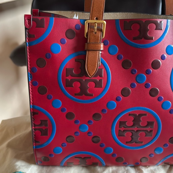 Tory Burch T Monogram Contrast Embossed Tote (Red) - Picture 2 of 8